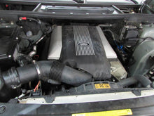 Load image into Gallery viewer, FRONT DOOR Land Rover Range Rover 2003 03 2004 04 2005 05 Right - 1321296