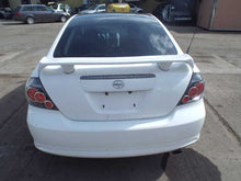 Load image into Gallery viewer, FUSE BOX Scion TC XD 05 06 07 08 09 10 - MRK181168