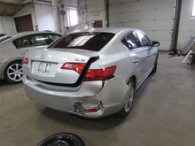 Load image into Gallery viewer, WINDSHIELD WIPER MOTOR Acura ILX 13 14 15 16 - 878111