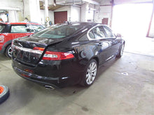 Load image into Gallery viewer, WIPER MOTOR Jaguar XF 2009 09 2010 10 2011 11 2012 12 - 880591