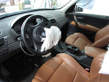Load image into Gallery viewer, GRILLE BMW X3 2004 04 2005 05 2006 06 Left - 881530