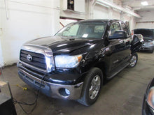 Load image into Gallery viewer, TRANSFER CASE CONTROL MODULE COMPUTER Tundra 07 08 09 10 11 - 885637