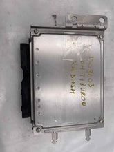 Load image into Gallery viewer, ECU ECM COMPUTER Hyundai Tiburon 2004 04 2.0L - NW60199