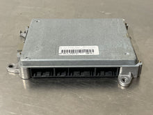 Load image into Gallery viewer, Body control module Jaguar S Type 2000 00 - NW32745