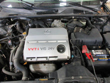 Load image into Gallery viewer, OUTER TAIL LIGHT LAMP ES300 ES330 2002 02 2003 03 2004 04 Right - 929174
