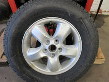 Load image into Gallery viewer, SIDE VIEW DOOR MIRROR Hyundai Santa Fe 2005 05 2006 06 Left - 931353