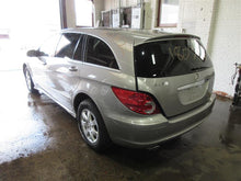 Load image into Gallery viewer, TRANSMISSION R350 2006 06 2007 07 2008 08 AWD - 935734