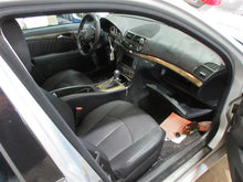 Load image into Gallery viewer, Console Mercedes-Benz E550 2009 09 - 935591