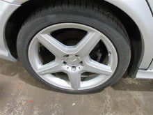 Load image into Gallery viewer, GAS FUEL FILLER LID DOOR Mercedes-Benz E550 2009 09 - 935579