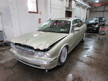 Load image into Gallery viewer, DASH CONSOLE SWITCH Jaguar XJ8 XJ8L 2006 06 - 947518
