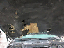 Load image into Gallery viewer, CD CHANGER 318i 318ic 318ti 323i 323ic 323is 328i 328ic 328is M3 98-99 - 951942