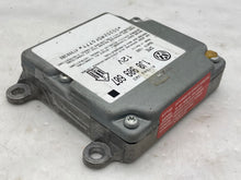 Load image into Gallery viewer, AIR BAG COMPUTER PASSAT 1998 1999 - NW38774