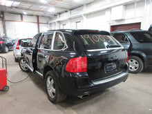 Load image into Gallery viewer, TRANSFER CASE Porsche Cayenne 2004 04 2005 05 2006 06 - 963726