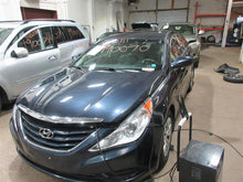 Load image into Gallery viewer, FRONT DOOR Hyundai Sonata 2011 11 2012 12 2013 13 2014 14 Right - 965295