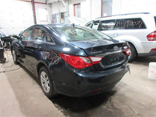 Load image into Gallery viewer, FRONT DOOR Hyundai Sonata 2011 11 2012 12 2013 13 2014 14 Right - 965295