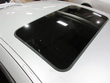 Load image into Gallery viewer, REAR QUARTER GLASS BMW 428i 435i 14 15 16 17 18 Right - 989424