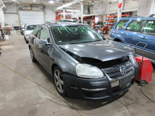 Load image into Gallery viewer, Fuel Pump Volkswagen Jetta Golf Rabbit 2006 06 2007 07 2008 08 09 10 11 - 989947