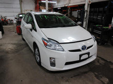 Load image into Gallery viewer, FUEL PUMP Toyota Prius Prius V 11 12 13 14 15 - 998948