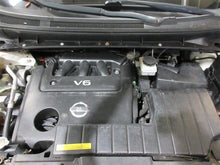 Load image into Gallery viewer, OUTER TAIL LIGHT LAMP Nissan Murano 2009 09 2010 10 Right - 1003032