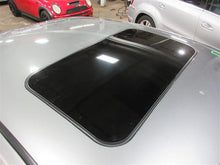 Load image into Gallery viewer, FRONT DOOR WINDOW SWITCH Infiniti G35 2005 05 2006 06 Left - 1011512