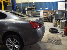 Load image into Gallery viewer, AIR CLEANER BOX Infiniti G37 Nissan 350Z 370Z 07 08 09 10 Left - MRK229219