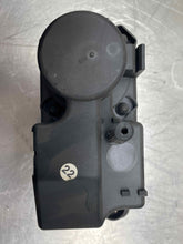 Load image into Gallery viewer, Vacuum Pump MERCEDES 420 1990 - NW189263