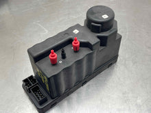 Load image into Gallery viewer, Vacuum Pump MERCEDES C-CLASS 1997 - NW189206