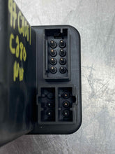 Load image into Gallery viewer, Vacuum Pump MERCEDES C-CLASS 1997 - NW189206
