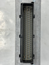 Load image into Gallery viewer, ECU ECM COMPUTER Saab 9-5 2002 02 B235E - NW62145