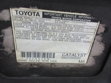 Load image into Gallery viewer, TAIL LIGHT LAMP ASSEMBLY Toyota 4 Runner 96 97 98 99 00 Left - 1040471