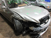 Load image into Gallery viewer, Quarter Panel Cut S350 S400 S450 Cdn S550 S600 S63 S65 SL55 07-13 Right - 1046983