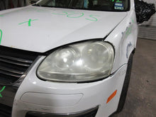 Load image into Gallery viewer, ROOF MOTOR Volkswagen Jetta 2009 09 - 1050614