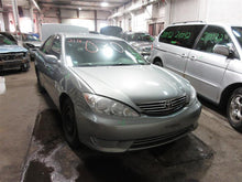 Load image into Gallery viewer, OWNERS MANUAL Toyota Camry 2005 05 - 1061832