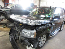 Load image into Gallery viewer, CARRIER ASSEMBLY Land Rover LR3 Range Rover Sport 2005 05 2006 06 07 08 09 Front - 1063769