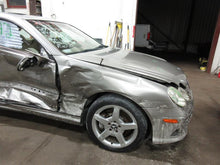 Load image into Gallery viewer, Multiplex computer Mercedes C230 C240 C320 E320 2003 03 04 05 06 - 08 - 1066257