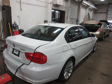 Load image into Gallery viewer, FLYWHEEL BMW 528i 328i 525i 325i 330i 2006 06 2007 07 2008 08 2009 09 10 11 Auto - 1102770