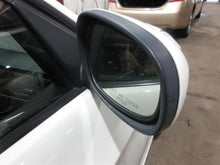 Load image into Gallery viewer, FLYWHEEL BMW 528i 328i 525i 325i 330i 2006 06 2007 07 2008 08 2009 09 10 11 Auto - 1102770