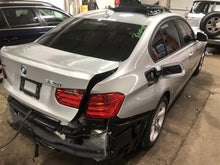 Load image into Gallery viewer, REAR SEAT BMW 320i 328D 328i 2015 15 - 1073072