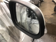 Load image into Gallery viewer, FRONT DOOR GLASS Volvo S60 V60 XC60 11 12 13 14 15 16 17 18 Left - 1073108