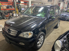Load image into Gallery viewer, Console Mercedes-Benz ML350 2003 03 - 1074439