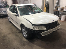 Load image into Gallery viewer, AIR CLEANER BOX Saab 9-3 2005 05 2006 06 2007 07 2008 08 - 1076074