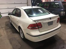 Load image into Gallery viewer, AIR CLEANER BOX Saab 9-3 2005 05 2006 06 2007 07 2008 08 - 1076074