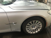 Load image into Gallery viewer, 2012 BMW 750i 750il 750LI Floor Shifter - 1076677