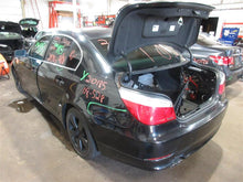 Load image into Gallery viewer, REAR DOOR GLASS 550i 525i 530i 535i 545i M5 550i 04 05 06 07 08 - 10 Left - 1079871