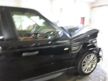 Load image into Gallery viewer, FRONT DOOR Range Rover Sport 06 07 08 09 10 11 12 13 Right - 1084660