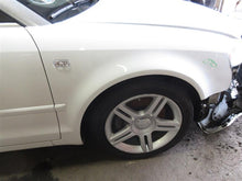 Load image into Gallery viewer, 2009 Audi A4 Floor Shifter - 1086308