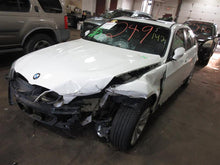 Load image into Gallery viewer, 2011 BMW 328i Floor Shifter - 1088015