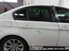 Load image into Gallery viewer, 2011 BMW 328i Floor Shifter - 1088015