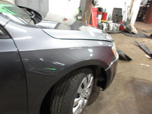 Load image into Gallery viewer, FRONT DOOR GLASS Volkswagen Jetta 11 12 13 14 15 16 Right - 1089091