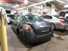 Load image into Gallery viewer, Center Pillar Cut Nissan Altima 2007 07 2008 08 2009 09 10 11 12 Left - 1093515